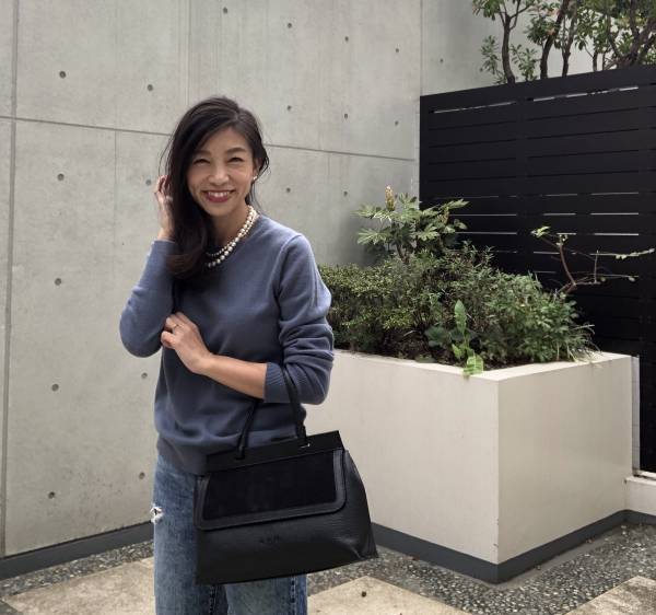 【UNIQLO】カシミアセーターが上品で素敵！ カジュアルにもフェミニンにも万能です