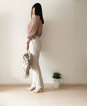 【ユニクロ】買わない理由が見つからない！ 暖かいのに脚長効果抜群のパンツ