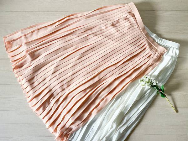 【ユニクロ】クリスマスは春の新作で先取りオシャレコーデ