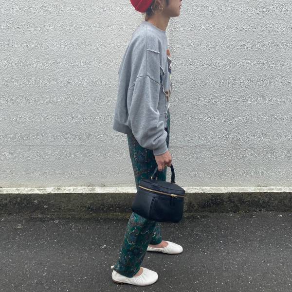 暗くなりがちな冬コーデこそ、柄アイテムでHappyに着こなす！