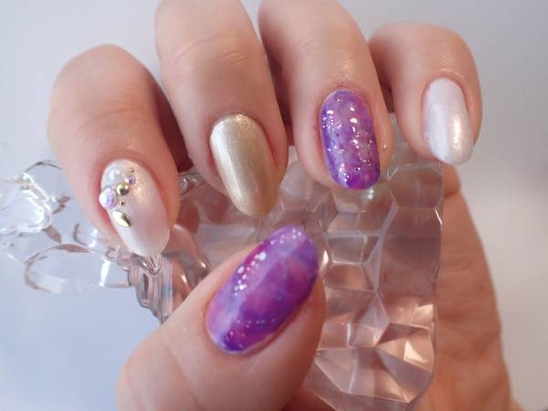 マーブルネイルの簡単なやり方【マニキュアでセルフネイル】