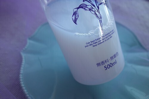 プチプラでOK。“浴びる化粧水”を使えばアラフォー肌もふっくら潤う