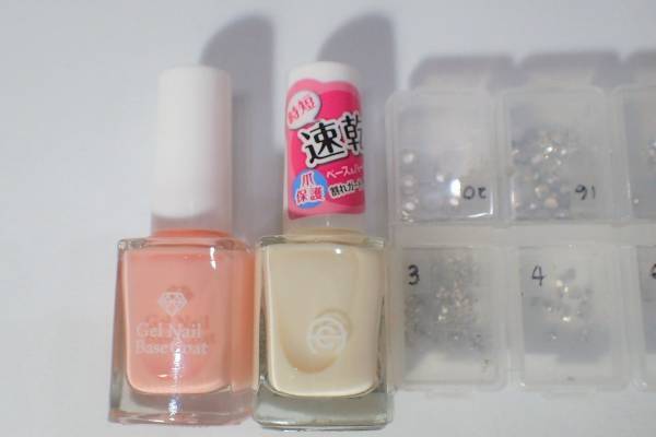 ベイビーブーマーネイルの簡単なやり方【マニキュアでセルフネイル】