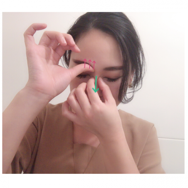 きれいなおでこ を作る簡単ケア 気になるでこぼこ 厚みを改善 21年3月1日 ウーマンエキサイト 2 3