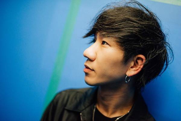 髪を切らなくてもきれいに。カリスマ美容師が見せる希望の言葉