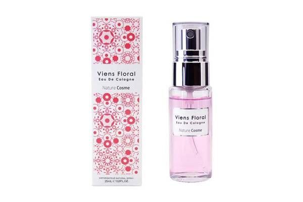 Dress perfume 09