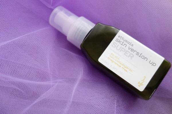 【原因と対策】顔が赤くなりやすい人に効果的なベースメイクのコツ３つ