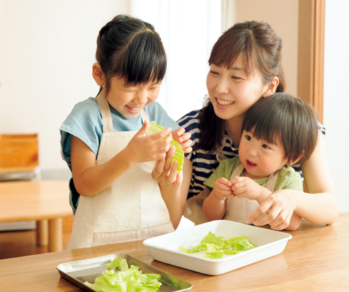 ちょこっとお手伝いでママの戦力に！ 親子で作る夏のわごはん