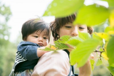 スタイリッシュなおんぶひもで、赤ちゃんがママとシェアできること