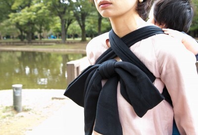 スタイリッシュなおんぶひもで、赤ちゃんがママとシェアできること