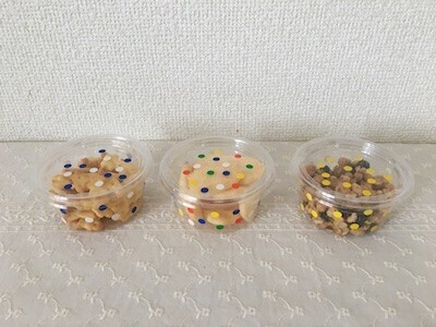 ダイソーの100均プラ容器をかわいくデコってピクニックやBBQに！