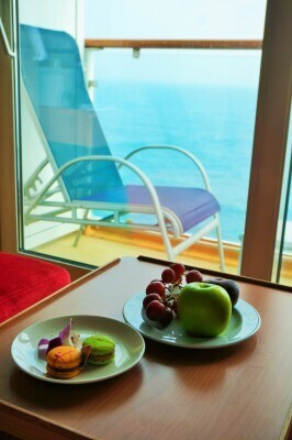 案外リーズナブルなクルーズ船。移動がラクで両親＆子連れの3世代旅にも！