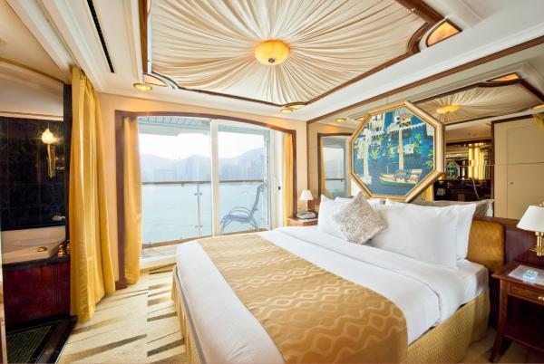 案外リーズナブルなクルーズ船。移動がラクで両親＆子連れの3世代旅にも！