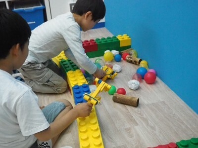 基礎学力を底上げ！習い事「レゴスクール」は理系脳を育てる
