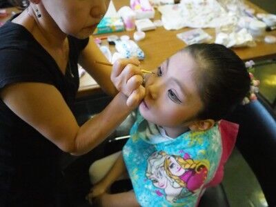 子どものバレエ発表会舞台裏 かかる費用やママの仕事は 17年10月23日 ウーマンエキサイト 2 3