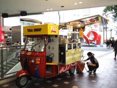 クリスマスパーティーを華やかに！子どもと楽しめるアレンジティー