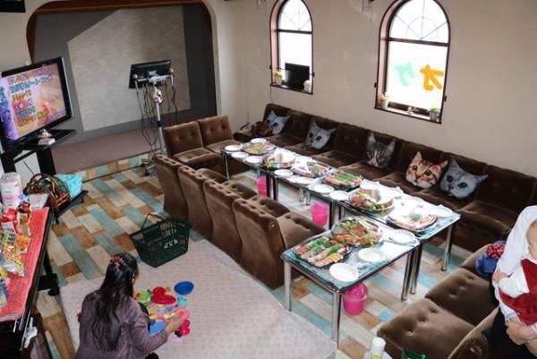 意外なチョイス？カラオケ喫茶はママ友とのパーティーにおすすめ