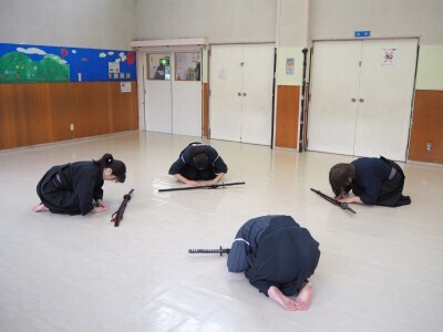 わたしでも殺陣ができる!?新感覚エクササイズ「立ち廻り剣術」に潜入！