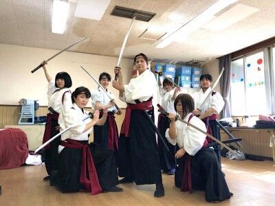 わたしでも殺陣ができる 新感覚エクササイズ 立ち廻り剣術 に潜入 18年4月1日 ウーマンエキサイト 1 2