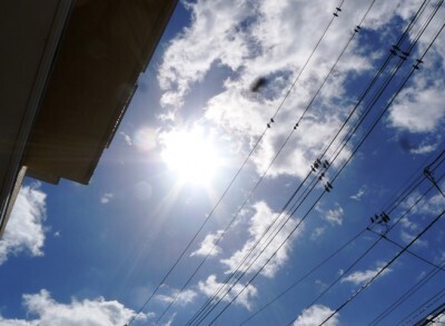 光と影で遊ぶ工作で、子どもの「なんで？」「どうして」を引きだそう