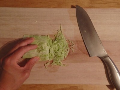 千切りキャベツの切り方を変えたら、子どもがパクパク食べてくれた！