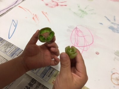 雨の日もこわくない！“魔法のチョーク”でおうち遊びが盛り上がる