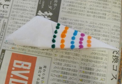 手軽にアート体験！ティッシュとカラーペンで花火を描こう！