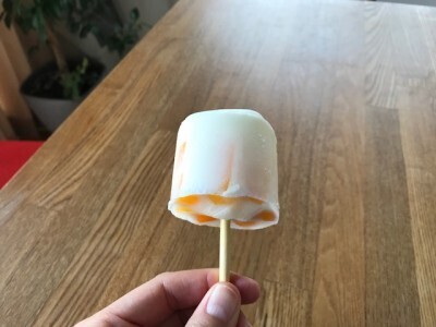見栄えよし！4パックヨーグルトがヘルシーなアイスに変身