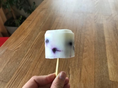 見栄えよし！4パックヨーグルトがヘルシーなアイスに変身