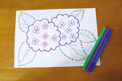 雨の日だからできる！水滴で遊ぶ「にじみ絵」