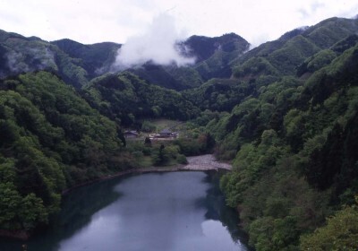 三姉妹お気に入りのキャンプ場、奥多摩の「山のふるさと村」。好きなポイントは？