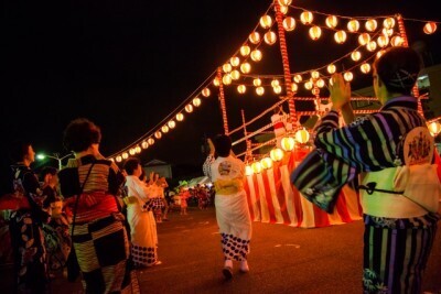 夏祭りの子ども浴衣は事前練習でバッチリ！肩上げ、腰上げもポイント