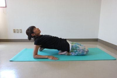 ズボラな私でも継続！寝ながらストレッチで夏の疲れが解消