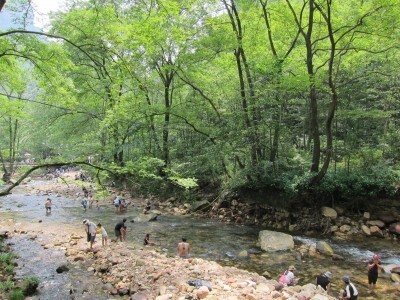 怖いっ！川遊びのヒヤッと体験と知っておきたい危険な場所とは
