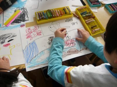 増え続ける子どもの作品、〇〇して捨てれば罪悪感なし！