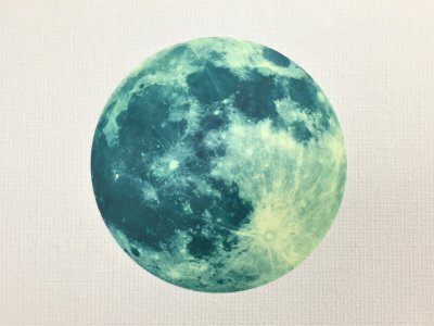 星が光って消える!?注目の「蓄光素材」を子ども部屋に取り入れよう