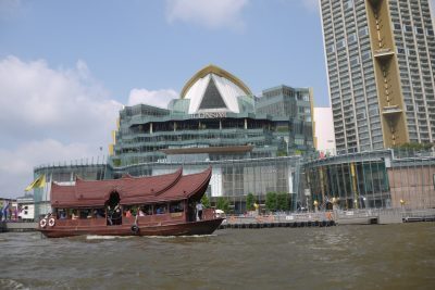 わが子がバンコクに魅了された理由はやさしさと乗り物！