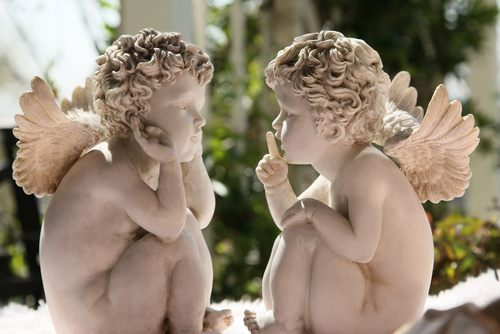 8割以上が抱えてるパートナーへのナイショ話、打ち明けてくれました！