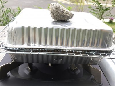 【100均グッズ】めっちゃ簡単に楽しめる「燻製」バーベキュー