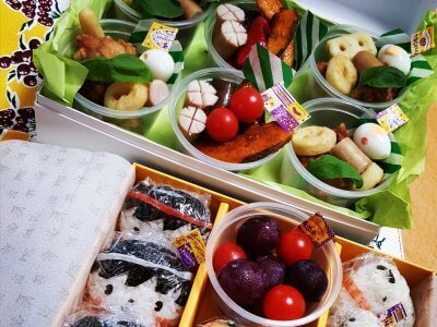 【運動会】カップと空箱で!?簡単華やかお弁当アイデア