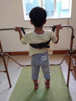 3歳が5日で逆上がりをマスター！教えたのは運動オンチなママ