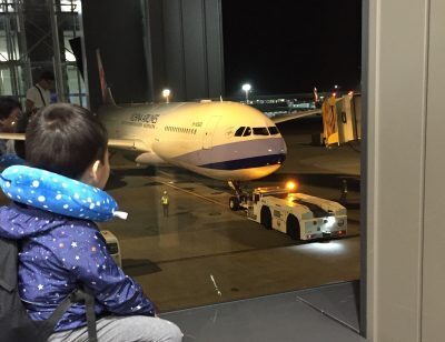 3歳で30回以上のフライト経験！子連れで飛行機旅がうまく行くコツ