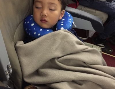 3歳で30回以上のフライト経験！子連れで飛行機旅がうまく行くコツ