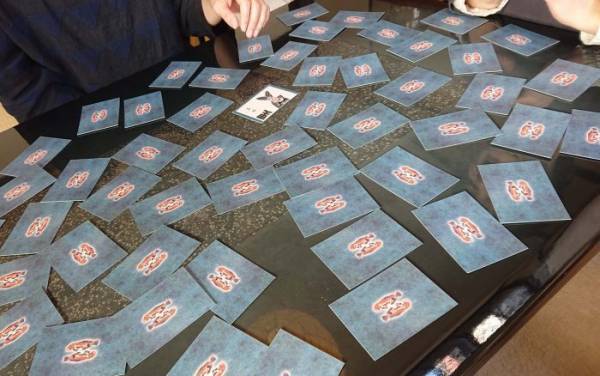 年末年始に絶対楽しいボードゲーム3選！子どもに花をもたせるつもりが大人も必死!?