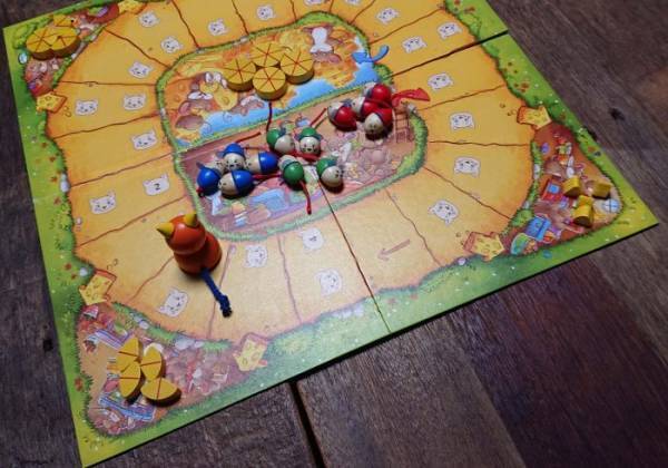 年末年始に絶対楽しいボードゲーム3選！子どもに花をもたせるつもりが大人も必死!?