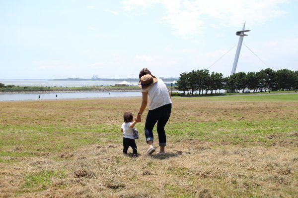 「離乳食が進まない！」頭でっかちママの自信を打ち砕いた半年の経験