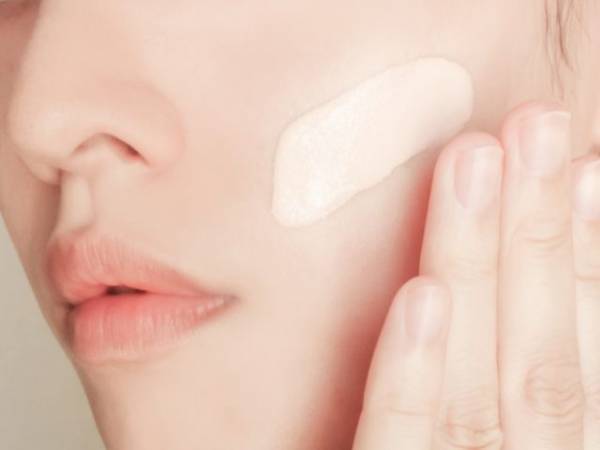 泣いても大丈夫！涙の場面も【引き算メイク】で崩れ知らず