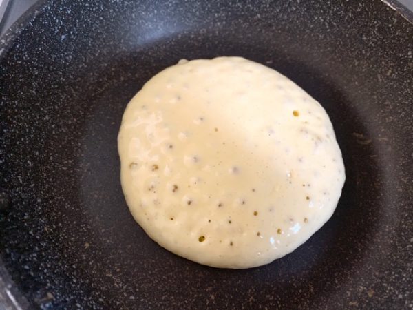 ふんわり派？もっちり派？プラス〇〇でカフェ風ホットケーキを作るコツ