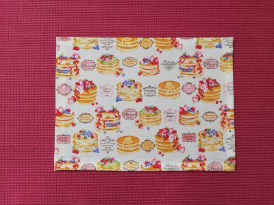 直線縫いだけで簡単！給食用ランチョンマットの作り方