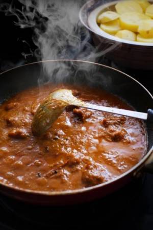 麦茶やカレーで食中毒!?気をつけたい保存方法を専門家に聞いてみた